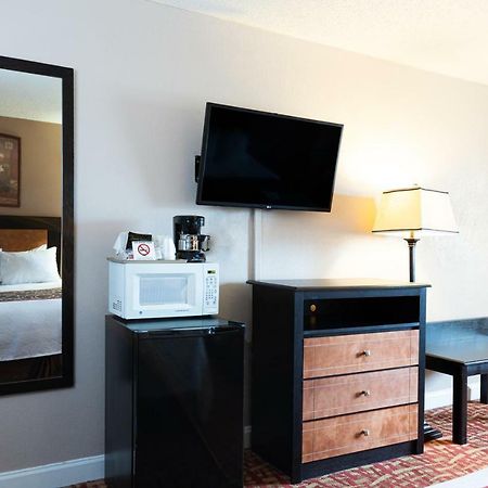 Sundial Inn Virginia Beach Eksteriør billede